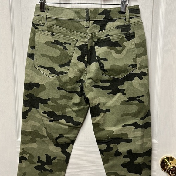 Nili Lotan for Target camouflage crop/ankle jeans size 2 - Picture 5 of 6